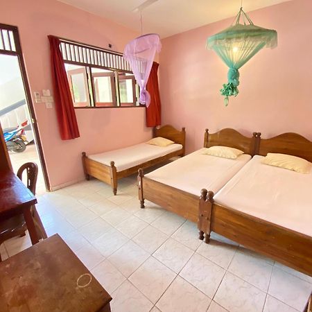 Hotel TK Green Garden Matara Buitenkant foto
