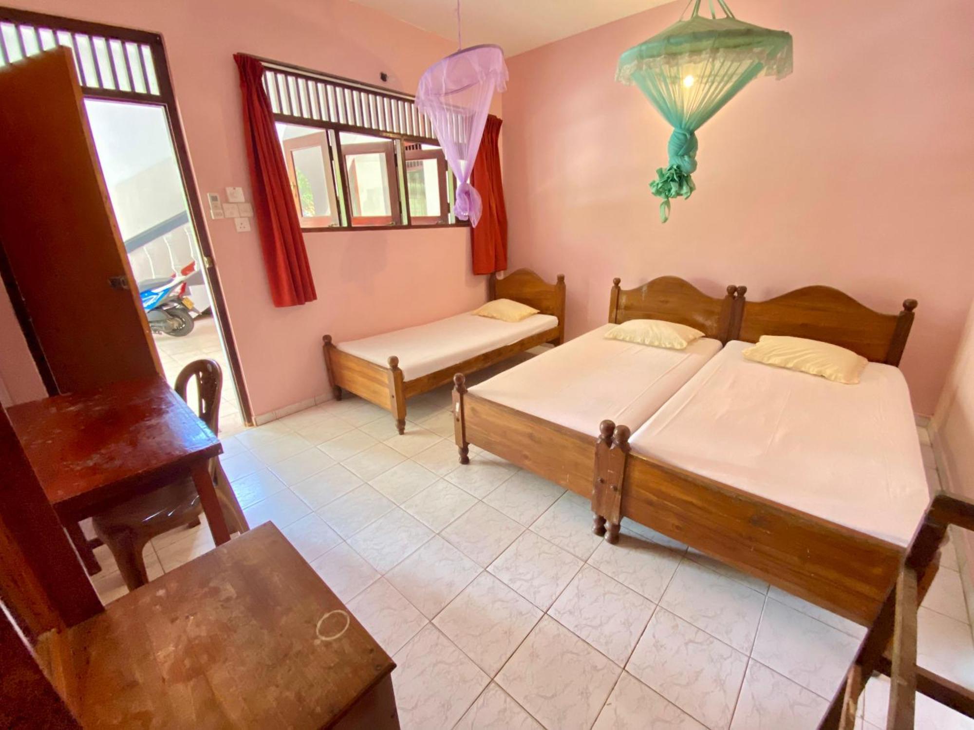 Hotel TK Green Garden Matara Buitenkant foto