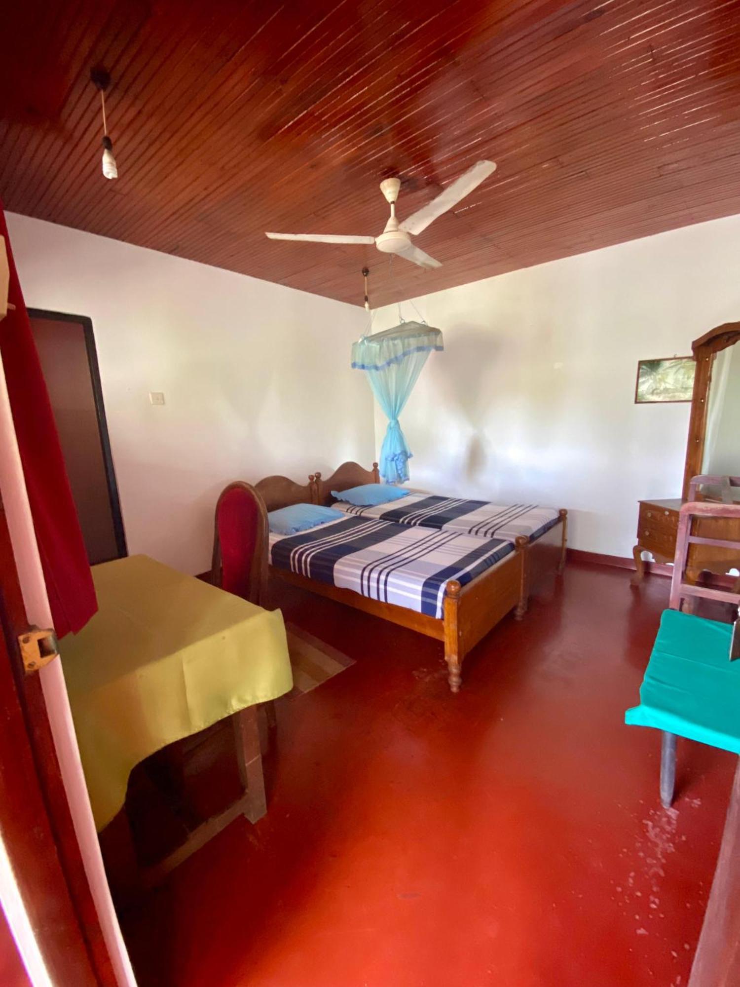 Hotel TK Green Garden Matara Buitenkant foto