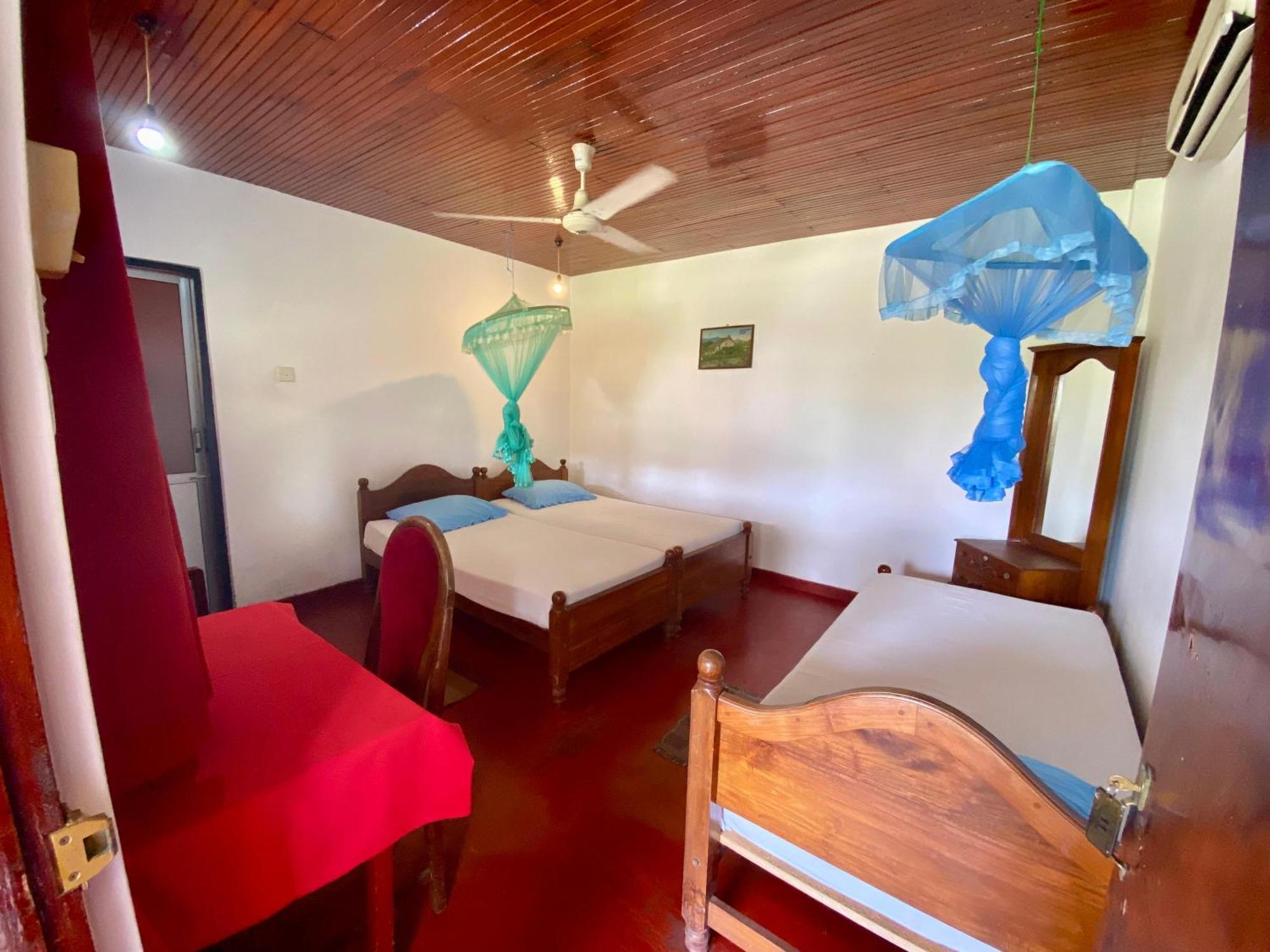 Hotel TK Green Garden Matara Buitenkant foto