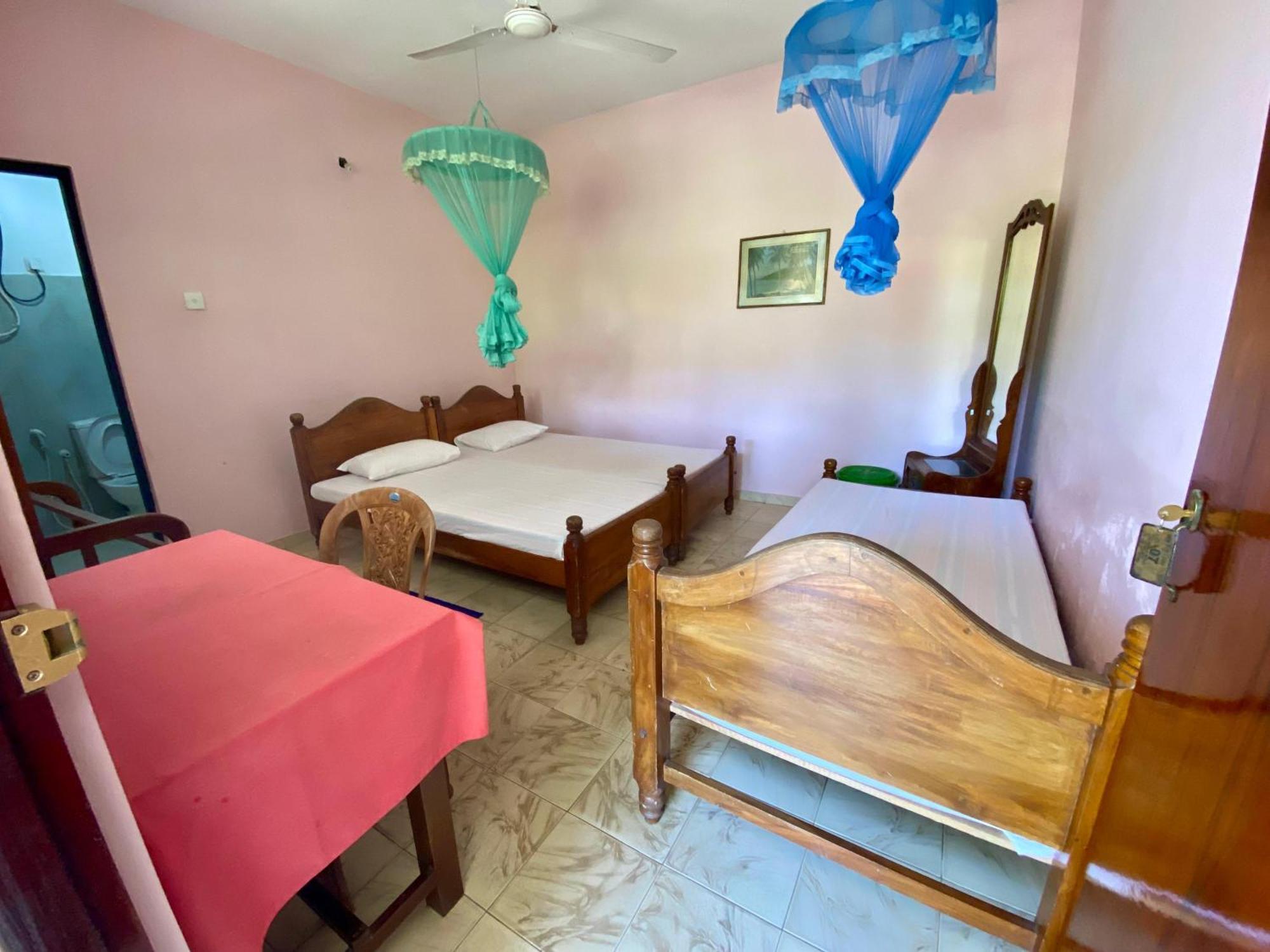 Hotel TK Green Garden Matara Buitenkant foto