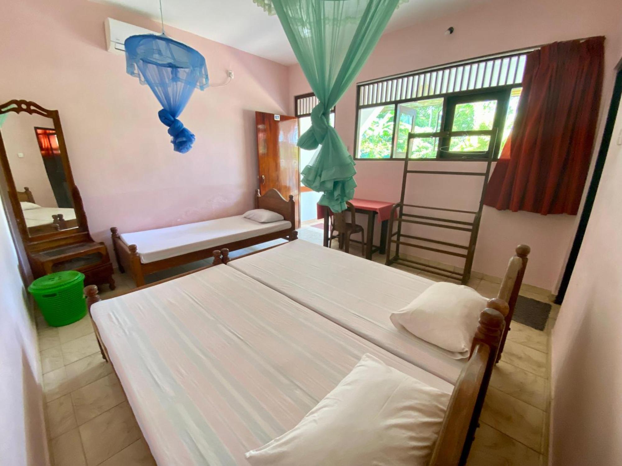 Hotel TK Green Garden Matara Buitenkant foto